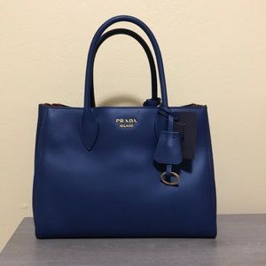 Prada City Calf (1BG095)